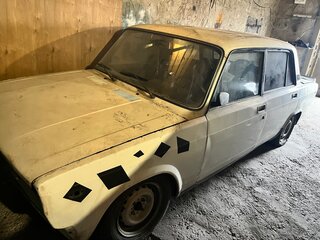 1999 Lada (ВАЗ) 2105, белый, 115000 рублей, вид 3