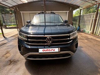 2021 Volkswagen Teramont I Рестайлинг, синий, 3900000 рублей, вид 4