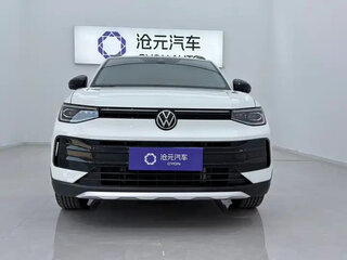 2025 Volkswagen Tharu XR, белый, 1510700 рублей, вид 2