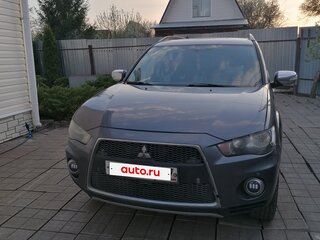 2011 Mitsubishi Outlander II Рестайлинг, серый, 1300000 рублей, вид 1