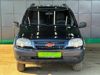 2018 Chevrolet Niva I Рестайлинг, чёрный, 779000 рублей, вид 5