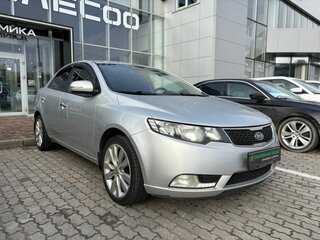 2012 Kia Cerato 6-speed II, серебристый, 831000 рублей, вид 3