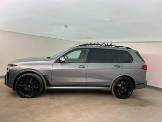 2026 BMW X7 40d I (G07) Рестайлинг, серый, 17995000 рублей, вид 2