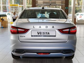 2026 Lada (ВАЗ) Vesta I Рестайлинг (NG), серебристый, 1755000 рублей, вид 5
