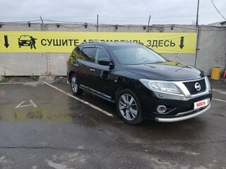 2014 Nissan Pathfinder IV, чёрный, 2200000 рублей, вид 5