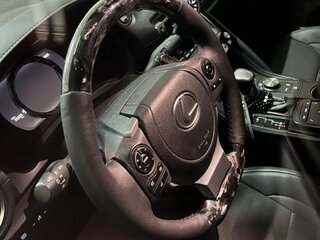 2021 Lexus IS 350 III Рестайлинг 2, белый, 4300000 рублей, вид 4