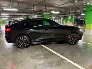 2021 BMW X4 M Competition I (F98), чёрный, 7500000 рублей, вид 3