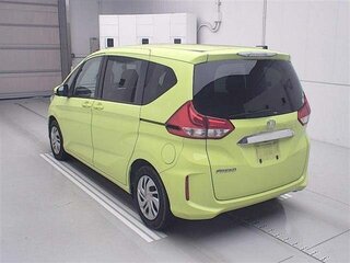 2020 Honda Freed+ II Рестайлинг, жёлтый, 1540000 рублей, вид 2