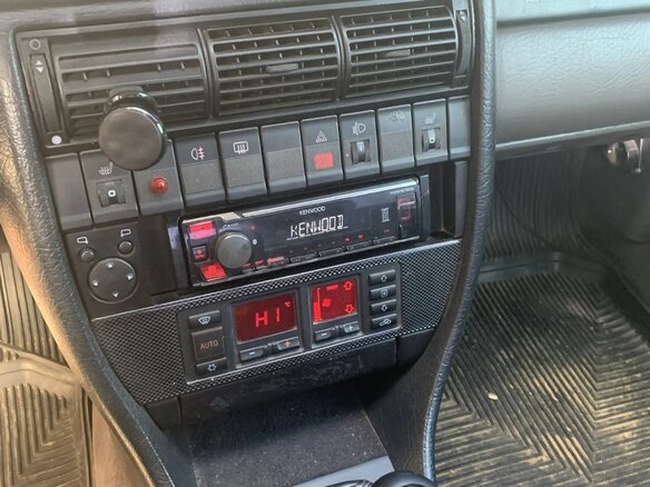 1997 Audi A6 I (C4), чёрный, 270000 рублей - вид 3