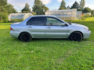 2006 Mitsubishi Lancer IX Рестайлинг, серебристый, 300000 рублей, вид 3