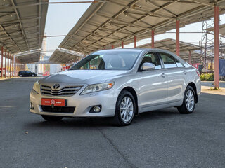 2010 Toyota Camry VI (XV40) Рестайлинг, серебристый, 1174900 рублей, вид 4