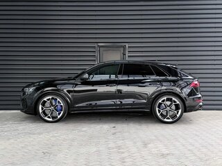 2026 Audi RS Q8 Performance I Рестайлинг, чёрный, 26300000 рублей, вид 2