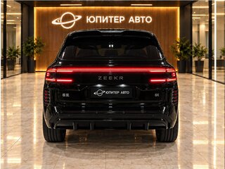 2026 Zeekr 8X Dawn, чёрный, 13390000 рублей, вид 4