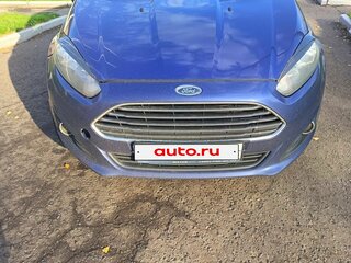 2016 Ford Fiesta Mk6 Рестайлинг, синий, 810000 рублей, вид 1