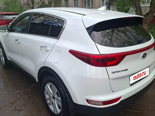 2018 Kia Sportage IV, белый, 1580000 рублей, вид 4