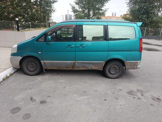 1999 Nissan Serena II (C24), зелёный, 220000 рублей, вид 3