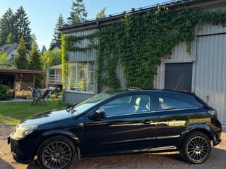 2010 Opel Astra GTC H Рестайлинг, чёрный, 650000 рублей, вид 3