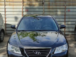 2010 Hyundai Sonata V (NF) Рестайлинг, чёрный, 675000 рублей, вид 1