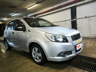 2011 Chevrolet Aveo I Рестайлинг, серебристый, 365000 рублей, вид 1