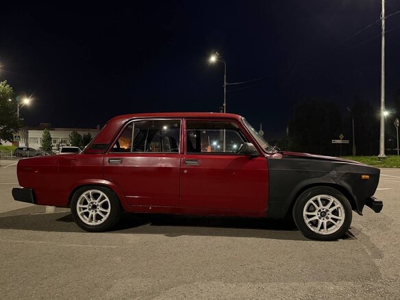 1997 Lada (ВАЗ) 2107, красный, 165000 рублей - вид 1