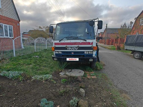 1991 Isuzu Forward (F-Series), белый, 639639 рублей - вид 2