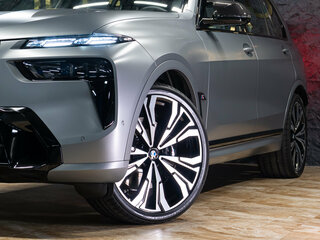 2026 BMW X7 M60i I (G07) Рестайлинг, серебристый, 22990000 рублей, вид 5