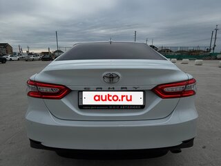 2019 Toyota Camry VIII (XV70), белый, 2900000 рублей, вид 5