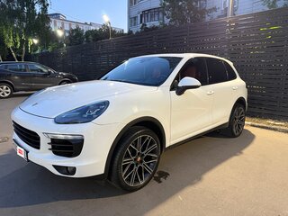 2015 Porsche Cayenne Diesel II Рестайлинг (958), белый, 4000000 рублей, вид 2