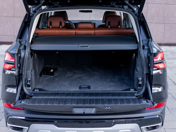 2026 BMW X5 40i IV (G05/G18) Рестайлинг, чёрный, 30500000 рублей - вид 8