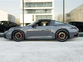 2025 Porsche 911 Targa 4 GTS VIII (992) Рестайлинг, серый, 25000000 рублей, вид 5