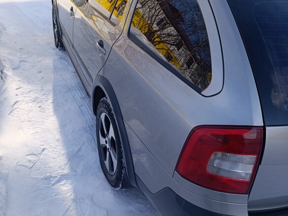2011 Skoda Octavia Scout II (A5) Рестайлинг, серый, 1200000 рублей - вид 7