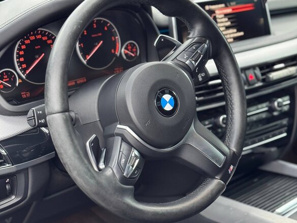 2015 BMW X5 40d III (F15), зелёный, 3600000 рублей - вид 10