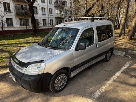 2007 Citroen Berlingo I Рестайлинг, серебристый, 310000 рублей, вид 1