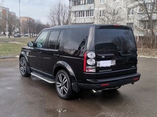 2015 Land Rover Discovery IV Рестайлинг, чёрный, 3300000 рублей, вид 3
