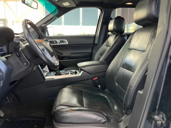 2013 Ford Explorer V, чёрный - вид 22