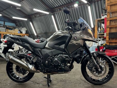 2014 Honda VFR 1200X (Crosstourer), коричневый, 990000 рублей, вид 3