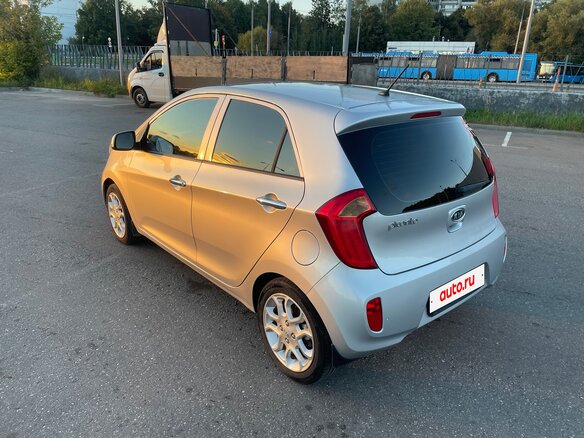 2012 Kia Picanto II, серебристый, 900000 рублей - вид 3