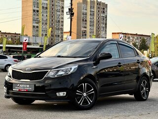 2016 Kia Rio III Рестайлинг, чёрный, 949000 рублей, вид 2