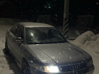 1998 Audi A4 I (B5), серый, 240000 рублей, вид 3