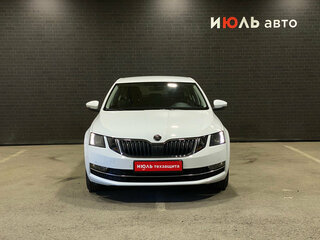 2019 Skoda Octavia III (A7) Рестайлинг, белый, 2129000 рублей, вид 2