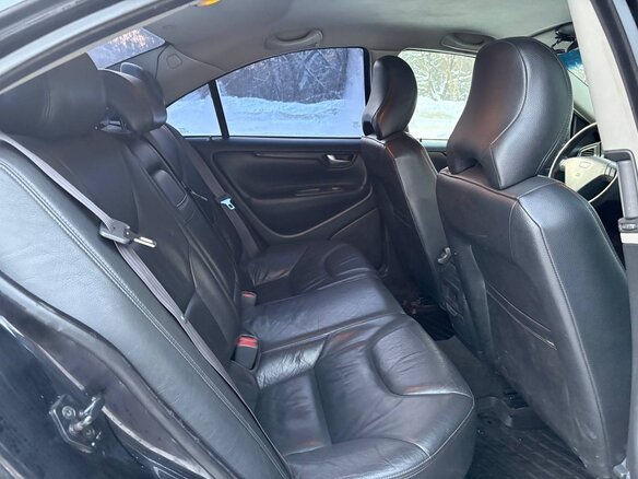 2002 Volvo S60 I, чёрный, 320000 рублей - вид 6
