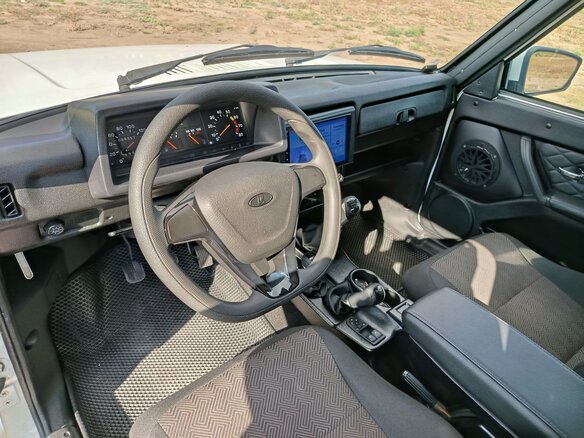 1994 Lada (ВАЗ) 2121 (4x4) I Рестайлинг, белый, 450000 рублей - вид 10