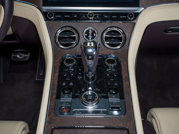 2019 Bentley Continental GT III, фиолетовый, 14500000 рублей - вид 34