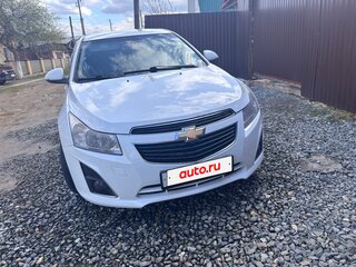 2015 Chevrolet Cruze I Рестайлинг, белый, 600000 рублей, вид 1