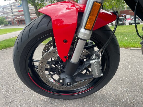 2020 Ducati Monster 797, красный, 890000 рублей - вид 15