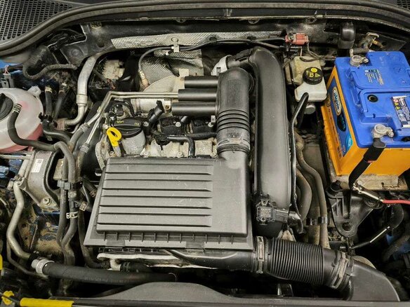 2017 Skoda Octavia III (A7) Рестайлинг, синий, 1535000 рублей - вид 12