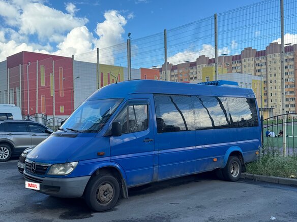 2007 Mercedes-Benz Sprinter Classic, синий, 1000000 рублей - вид 2