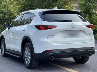 2023 Mazda CX-5 II Рестайлинг, белый, 2100600 рублей, вид 4