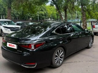 2020 Lexus ES 250 VII, чёрный, 4350000 рублей, вид 4