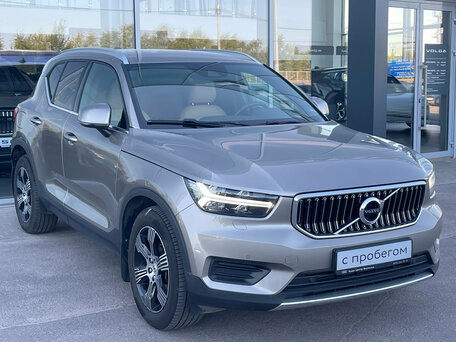 Volvo XC40 I